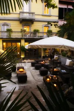 فندق Town House 31 ميلان